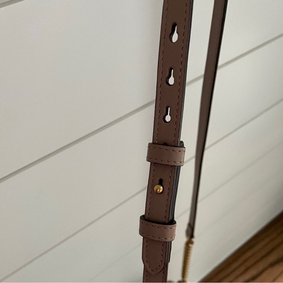 Gucci | GG Marmont small matelassé shoulder bag - Picture 9 of 14